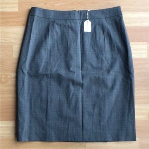 NWT Club Monaco Italian Wool Skirt in Grey